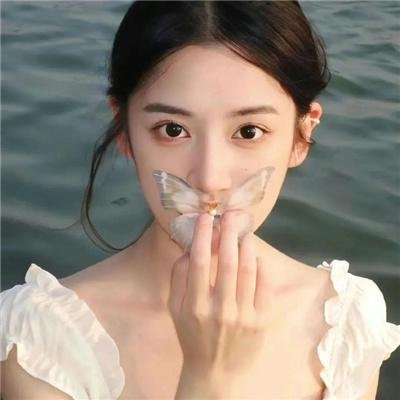 模模糊糊